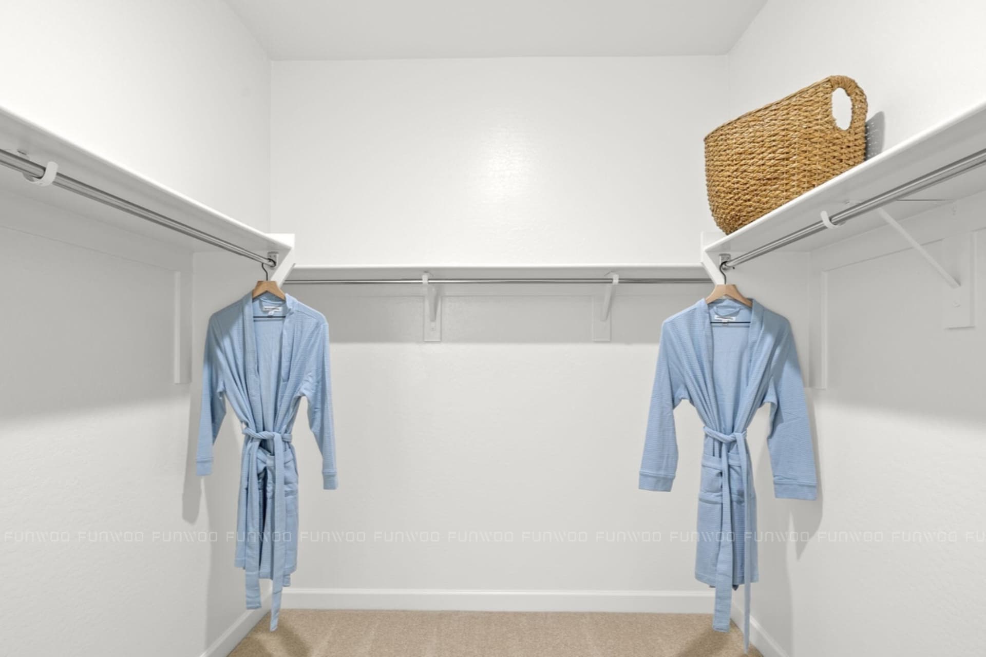 https://cdn.funwoo.com.tw/inventory/funwoo_assets/08212d2873e52343a7069f12195817dc7ac16bcd.jpeg
