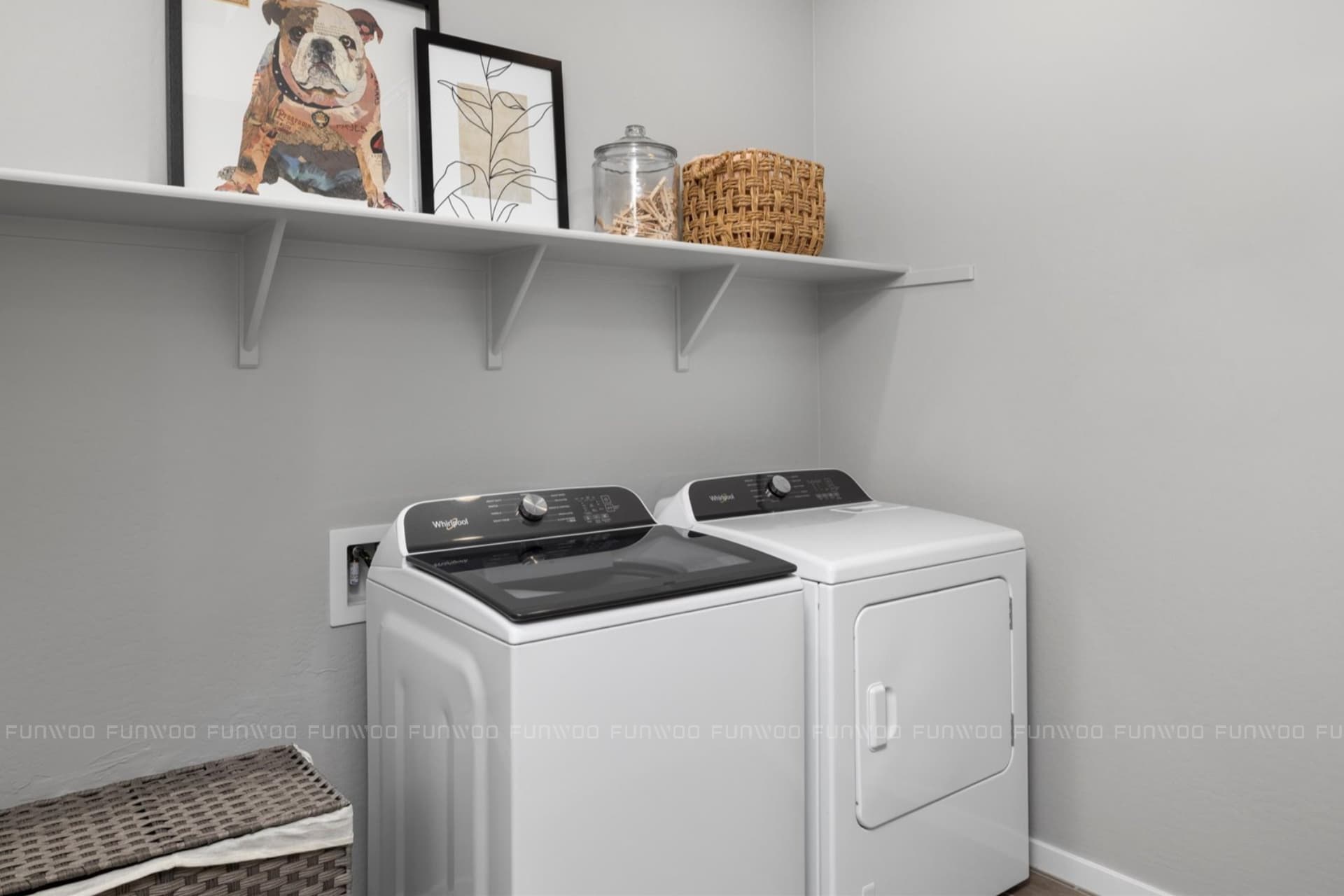 https://cdn.funwoo.com.tw/listing/building/cd62a5fe-3301-44a3-bcb2-e9c56c995b69
