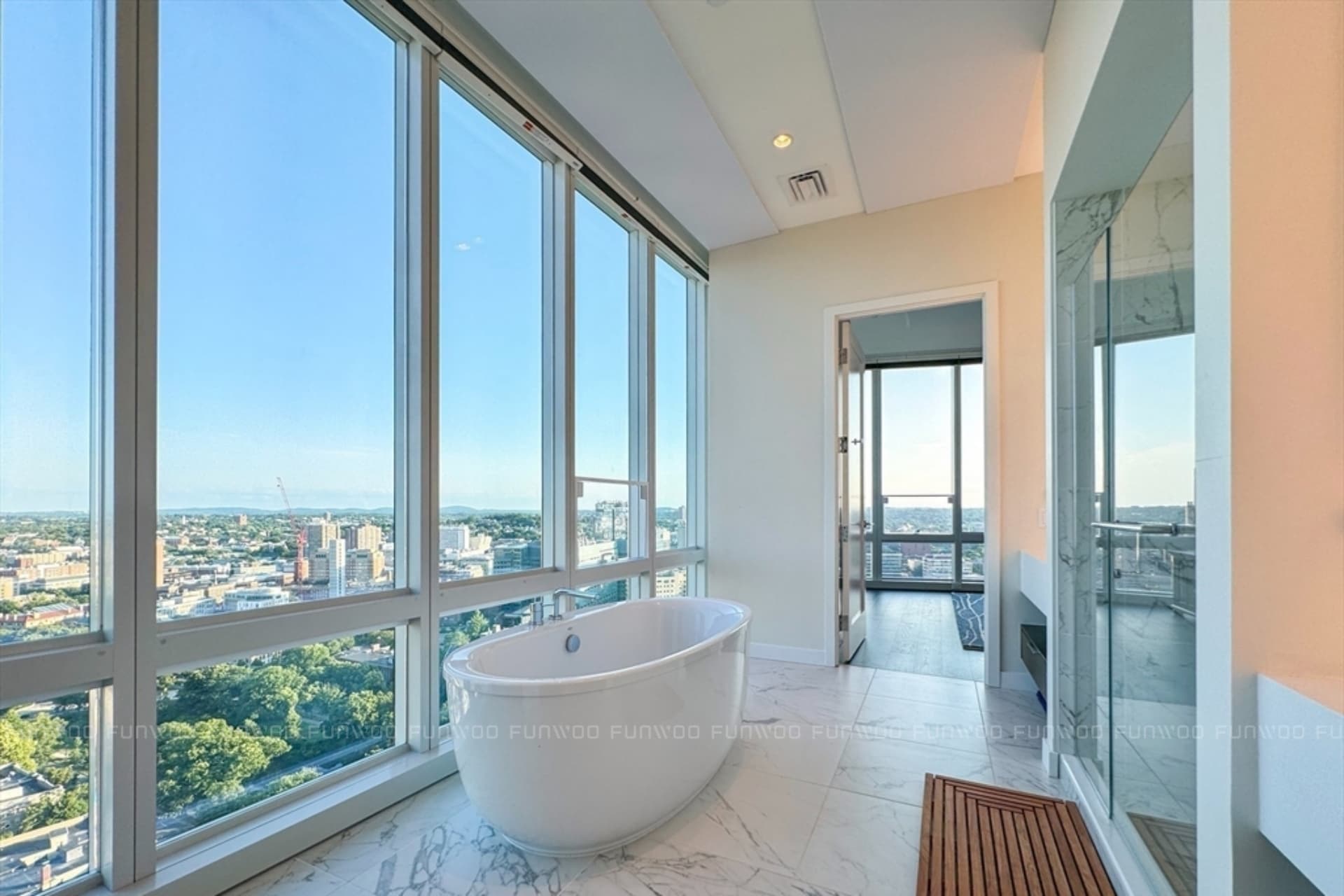 https://cdn.funwoo.com.tw/listing/building/d9a2c605-492d-482a-a2f4-3e1036fb7ed9